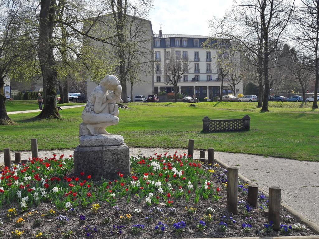 Hotel Cerise - Les Sources Luxeuil-Les-Bains Exterior photo